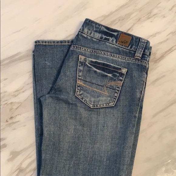 American Eagle Boyfriend Cut Sz 2s - Picture 1 of 3